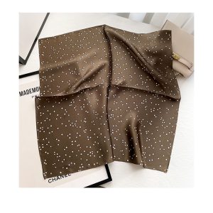 Foulard en soie Marron