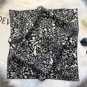Foulard Femme Noir et Blanc