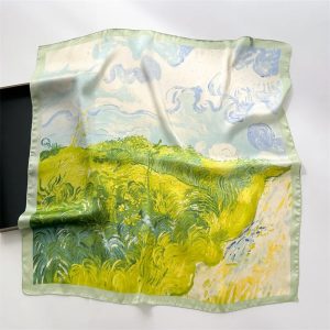 Foulard Vert Audrey carré x cm motif paysage artistique vert et bleu – Miss Foulard