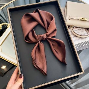 Foulard Carré Uni Femme Marron